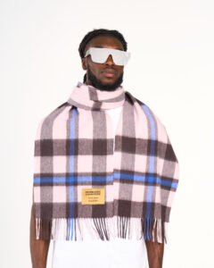  High-end designer cashmere scarves
